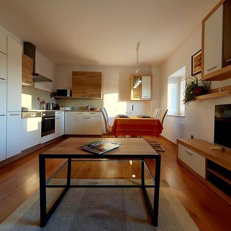 Forrest Apartment Portorož Buitenkant foto
